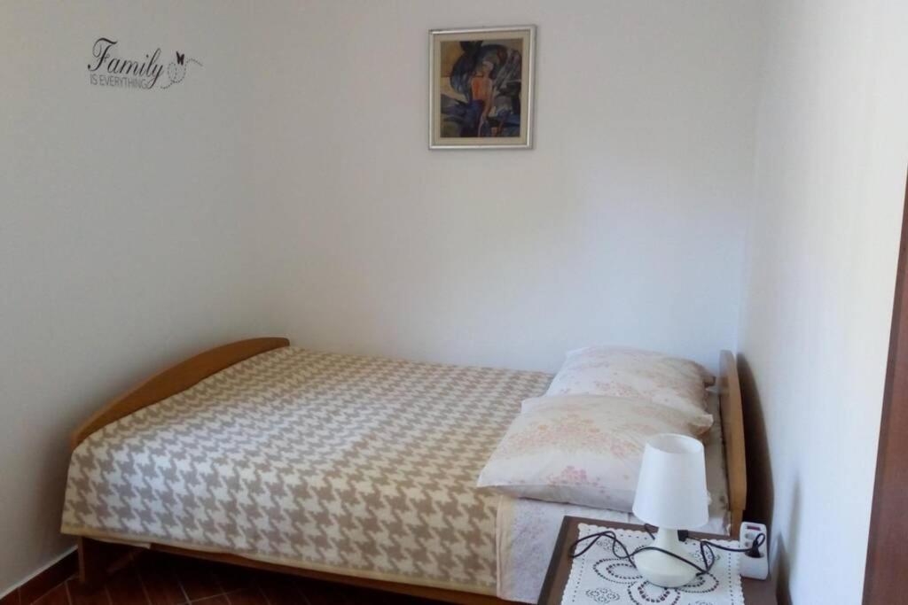 Apartment Zdenka Rasa Ngoại thất bức ảnh